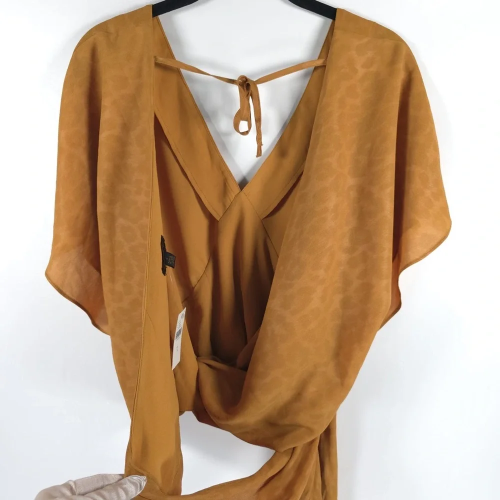 NWT‎ ANTHROPOLOGIE Current Air Tie Wrap V Neck Open Back Leopard Print Top SMALL